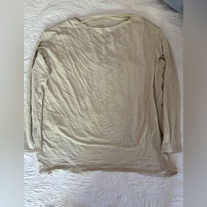 LuluLemon Back in Action Cream Long Sleeve Shirt - Size 6